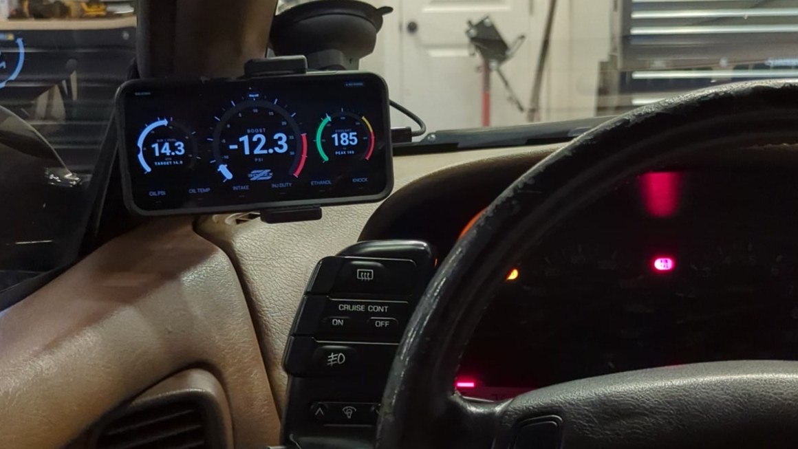 TapDash lit up on the dash of our 300ZX